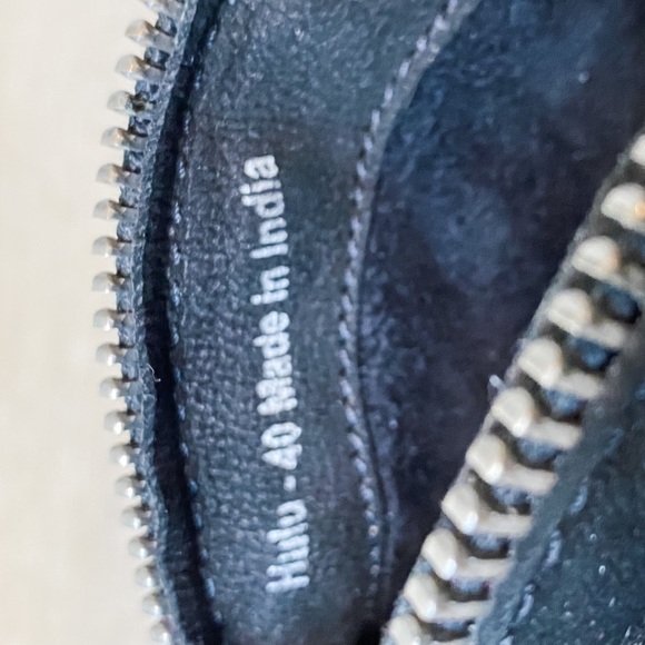 Sacha London | Metallic Red and Black Boots | Zipper top - Picture 6 of 9